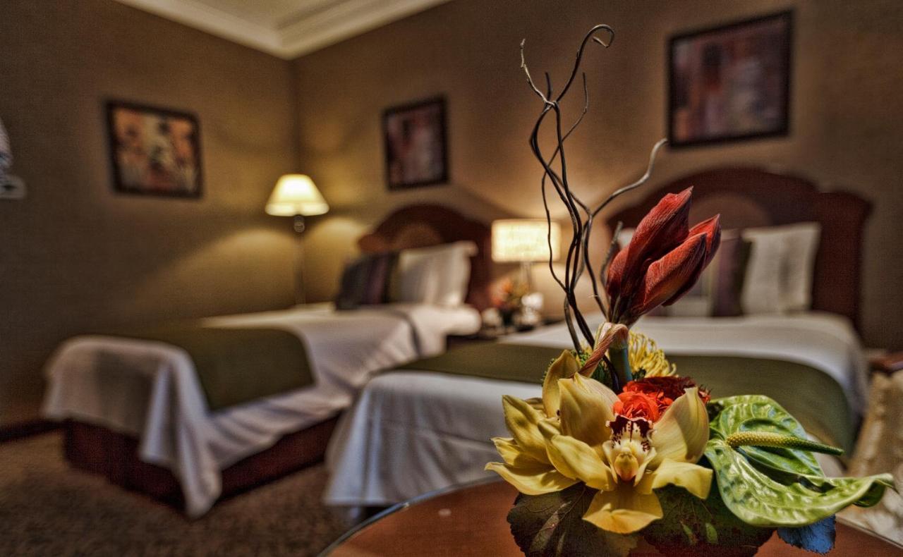 Grand Regency Doha, Trademark Collection By Wyndham Exterior photo A guest room at the hotel